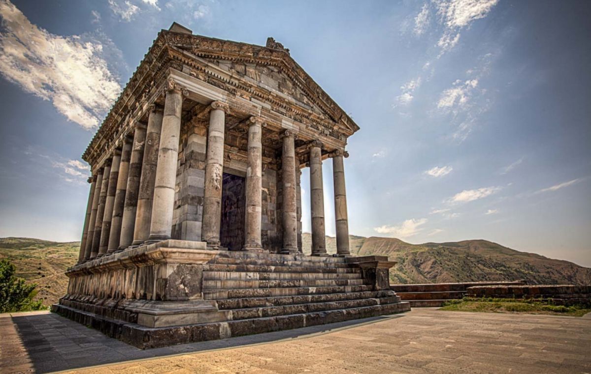 Garni Temple View