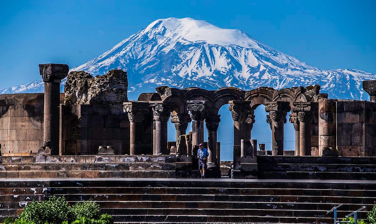 Zvartnots with Ararat